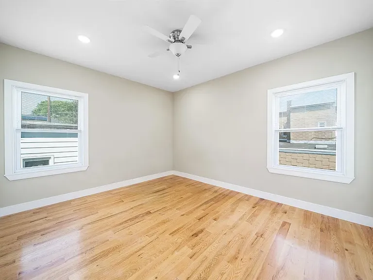 170 Webster Ave #1 — Photo 10