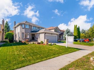 994 Copperfield Dr, Oshawa, ON L1K1S4