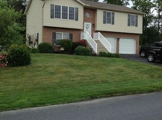 4443 Valley Cir, Fayetteville, PA 17222