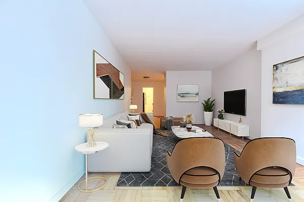 Rented by Manhattan Realty Group | media 11