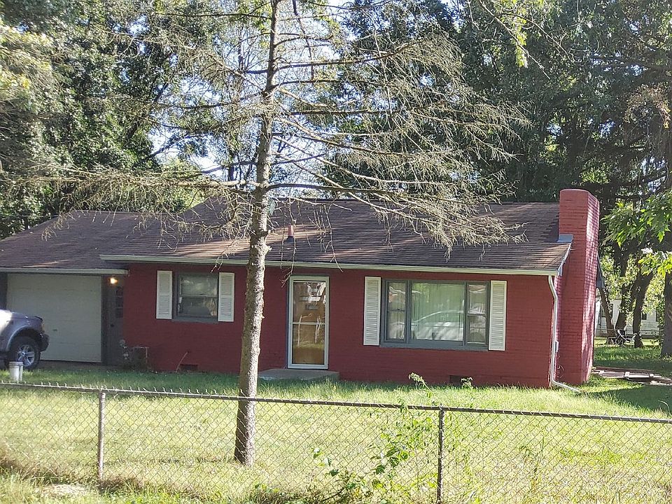 1st image of 493 Wellington Ave