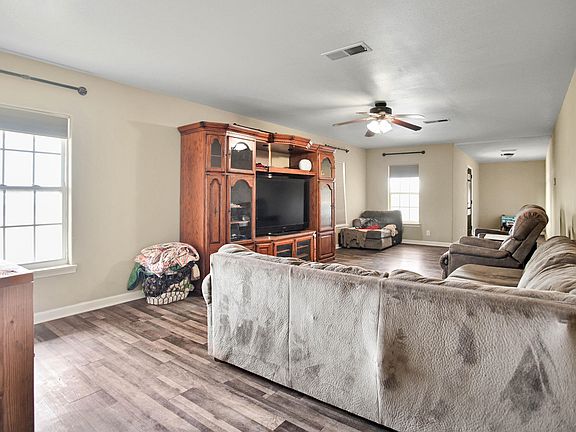 4th image of 18603 County Road 3400