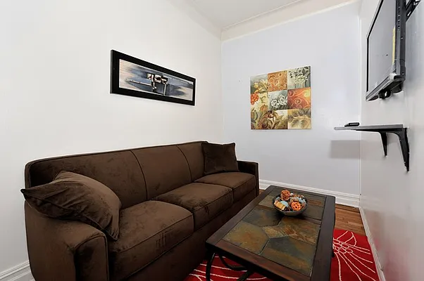 Rented by Corcoran | media 34