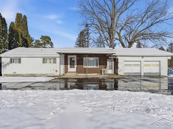 1951 S Homer Rd, Midland, MI 48640
