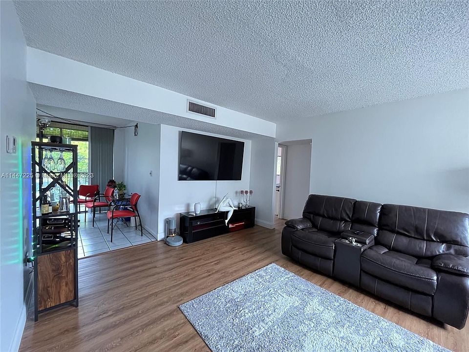 1st image of 8045 SW 107th Ave APT 318