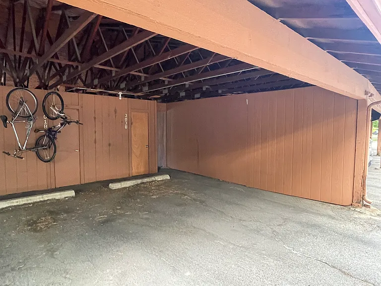 6505 Kalua Rd — Photo 11
