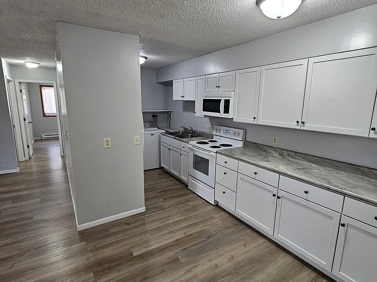 1112 Oakview Dr #9 — Photo 6