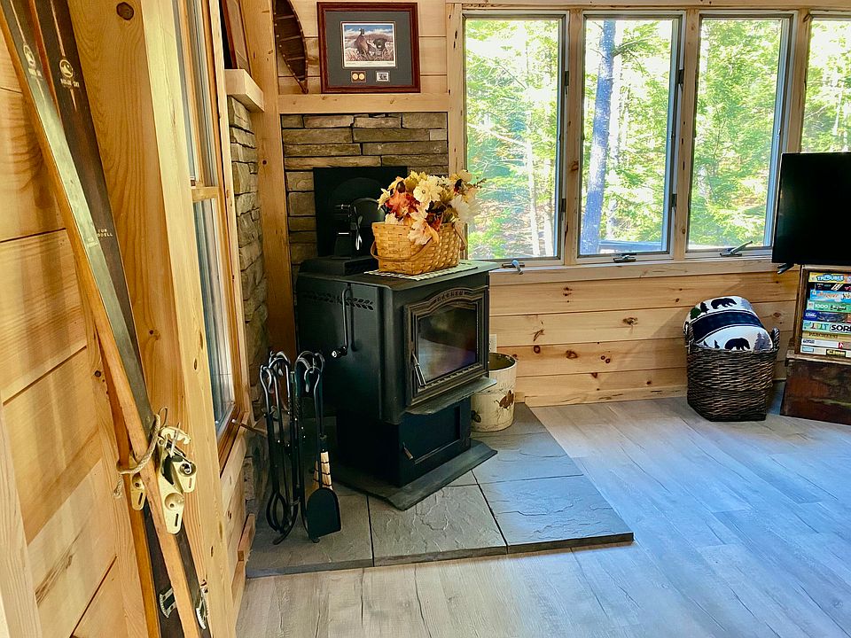 28th image of this home