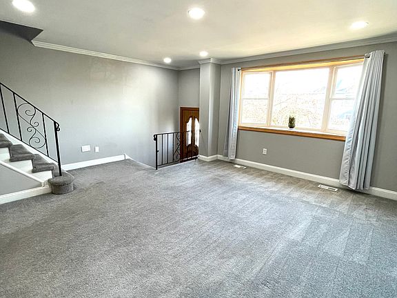 5th image of 3576 Dows Rd