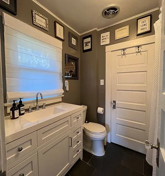1315 N McCadden Pl — Photo 22