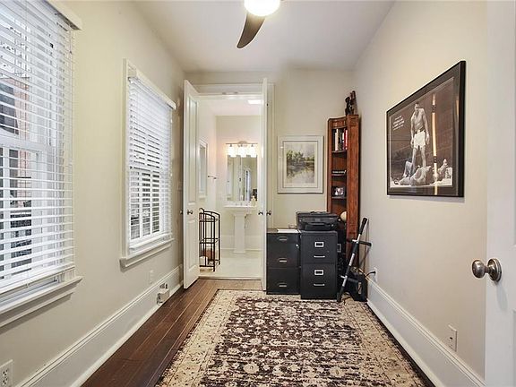 4th image of 339 Carondelet St Unit 2D