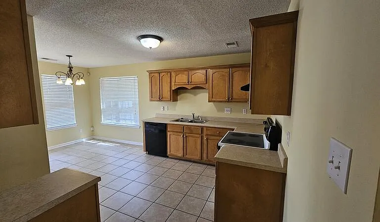 2748 Maggie Woods Pl — Photo 3