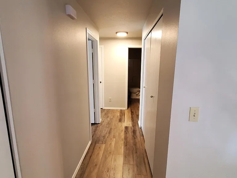 2614 NE Ocker Dr — Photo 16