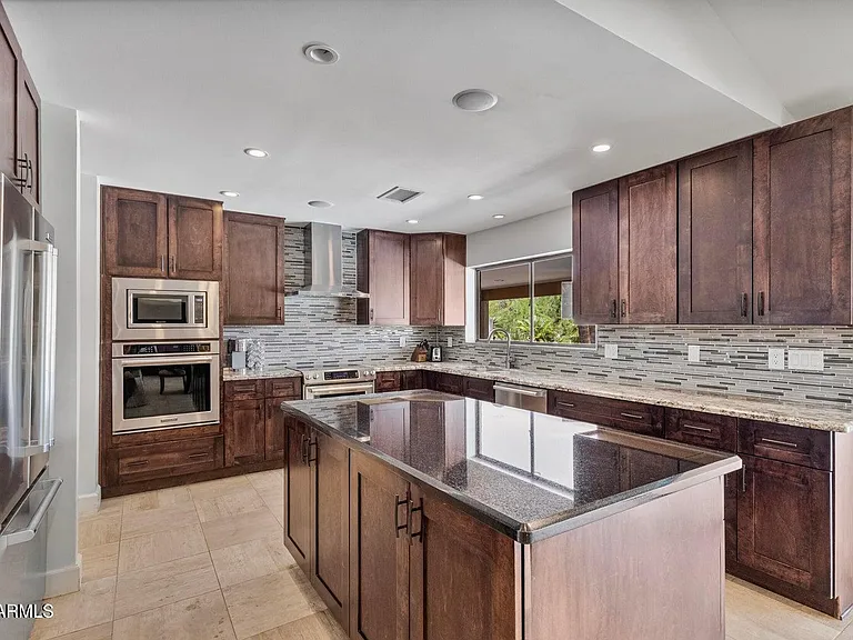 10626 N Indian Wells Dr — Photo 5