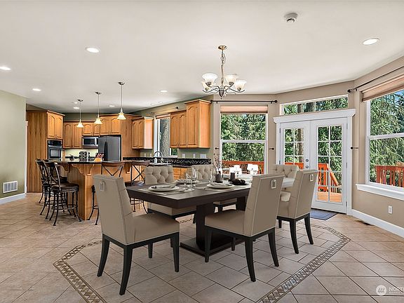 5th image of 14709 238th Avenue E