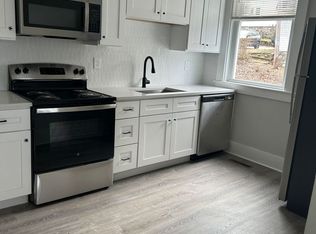 9-11 Dartmouth St, Maynard, MA 01754