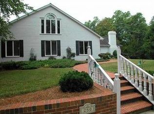 260 Grey Rd, Davidson, NC 28036