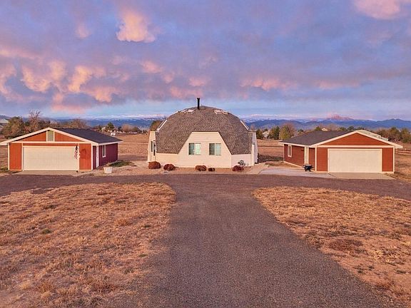 3rd image of 4625 Beverly Ln