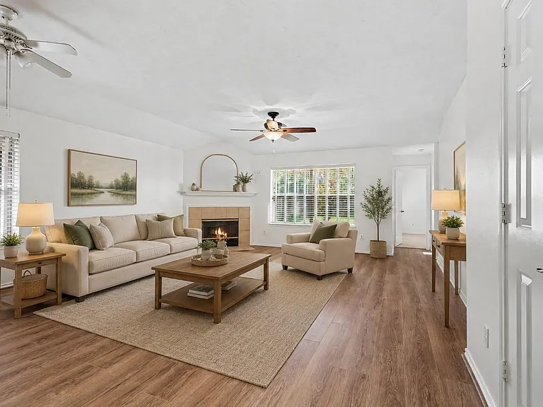 15403 Court Green Trl — Photo 5