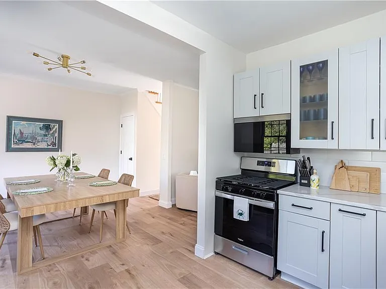 4 Gladding Ct — Photo 18