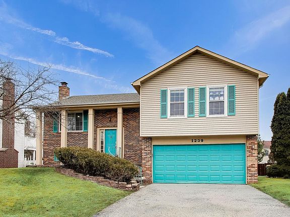 2nd image of 1239 Spring Valley Dr