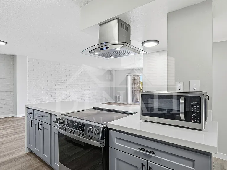 425 W Paseo Redondo #6E — Photo 10