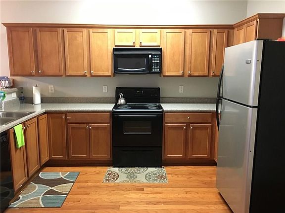 3rd image of 5362 Langston Rd