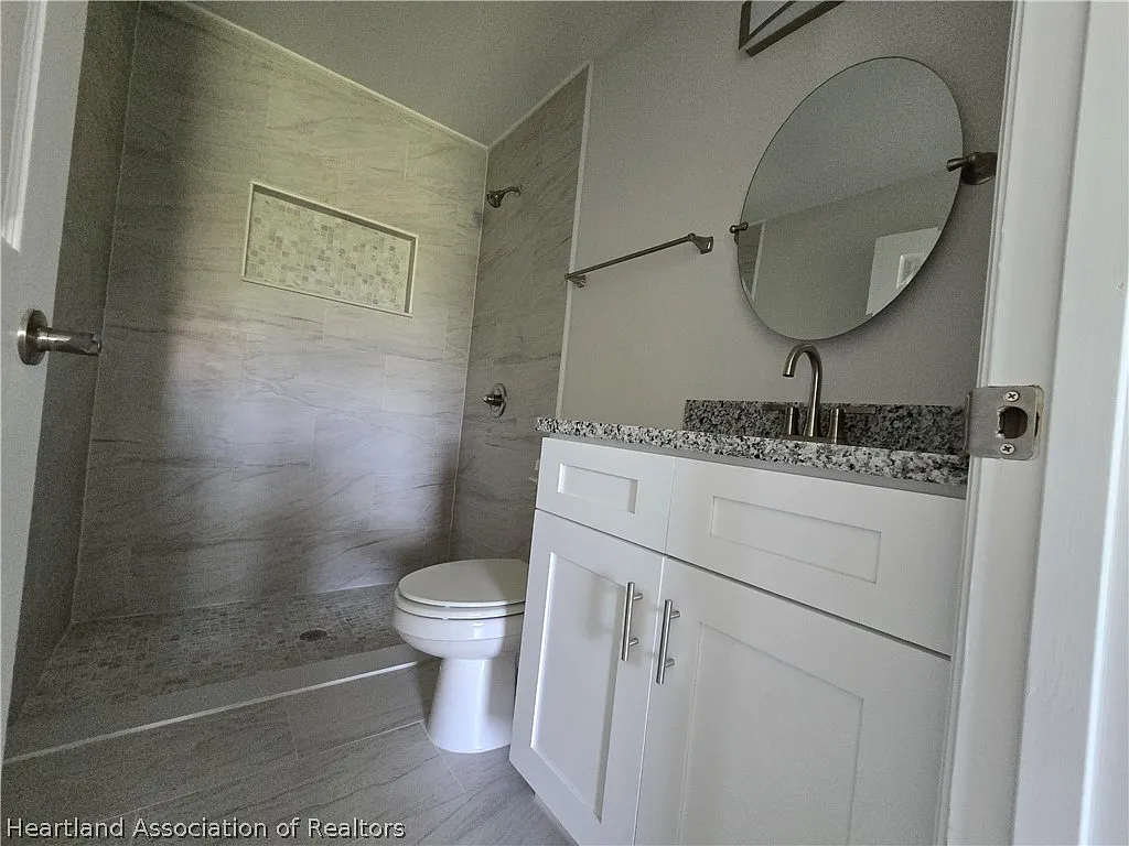 Building Photo - 7006 San Bruno Dr