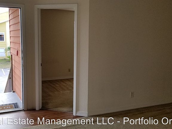 5th image of 4724 Walden Cir APT 1528