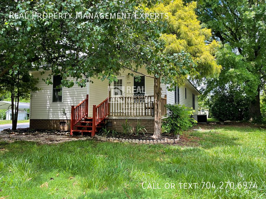 1st image of 668 Brookwood Dr