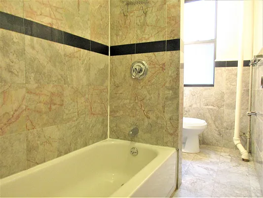 Rented by City Connections Realty | media 33