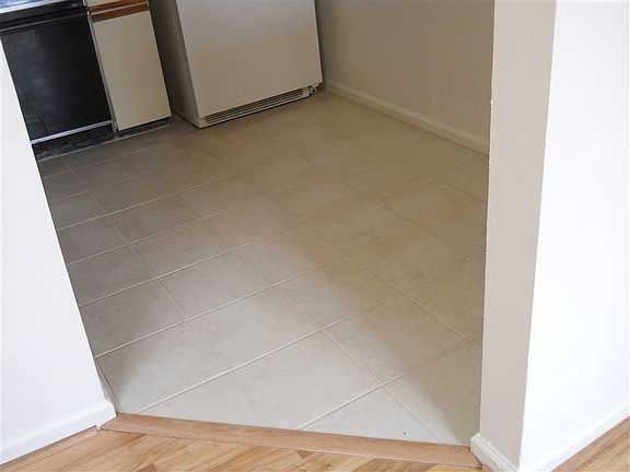 NEW CERAMIC TILE IN KITCHEN