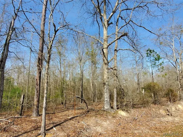 949 Baltzer Rd, Wetumpka, AL 36092
