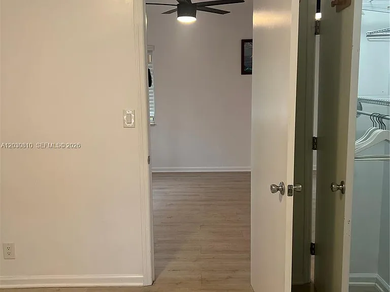 225 SE 16th Ave #2 — Photo 14
