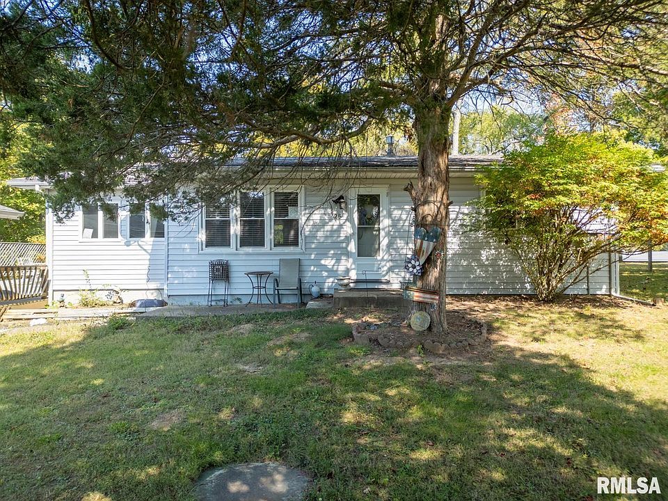 1st image of 25 Lees Dr