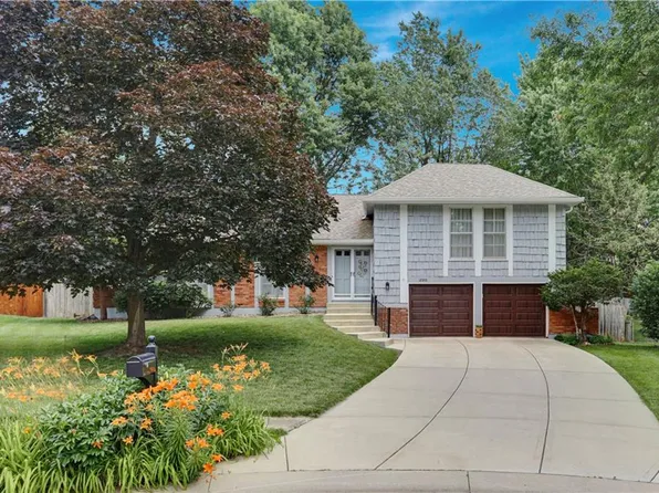 12310 W 99th Ter, Lenexa, KS 66215