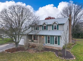 5085 Heather Ann Cir, Stow, OH 44224