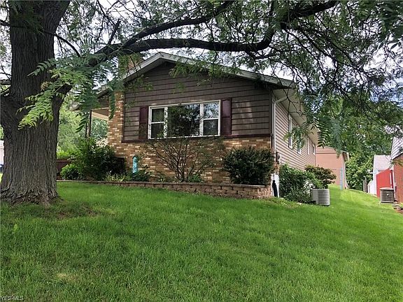 2nd image of 2367 Briner Ave