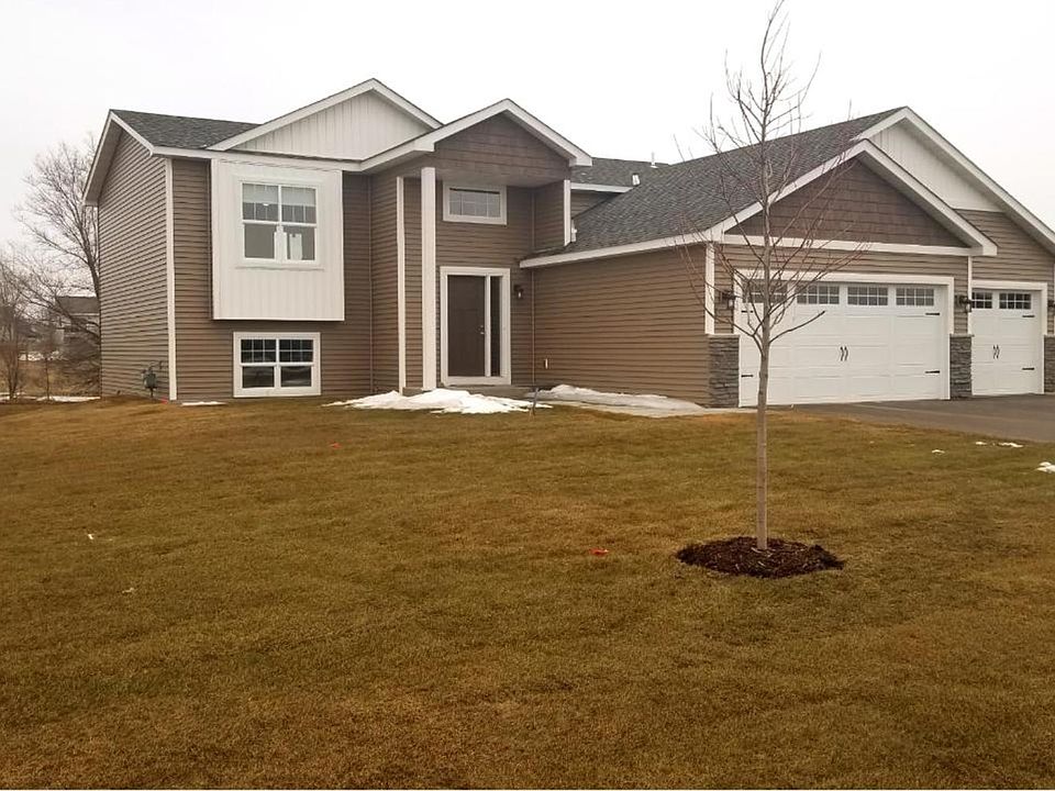 2nd image of 1102 6th Ave SW
