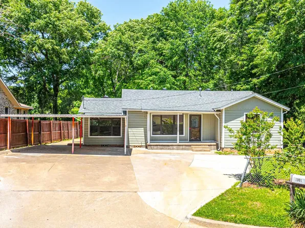 1001 E Birdsong St, Longview, TX 75602