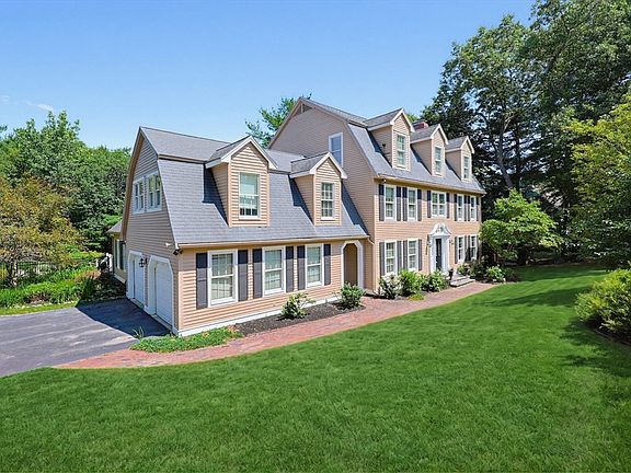 2nd image of 25 Erin Way