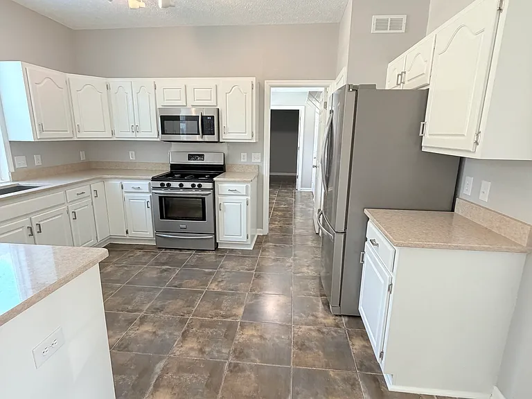 123 Seabreeze Cir — Photo 88