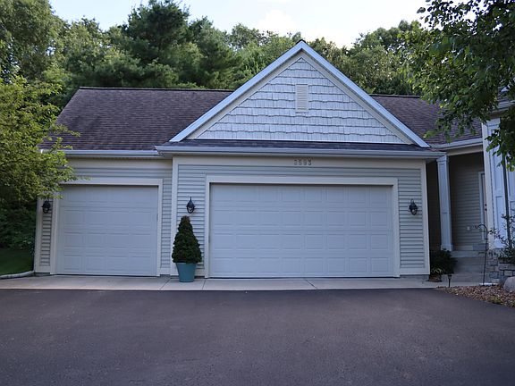 2nd image of 2593 Scotch Pine Ct SE
