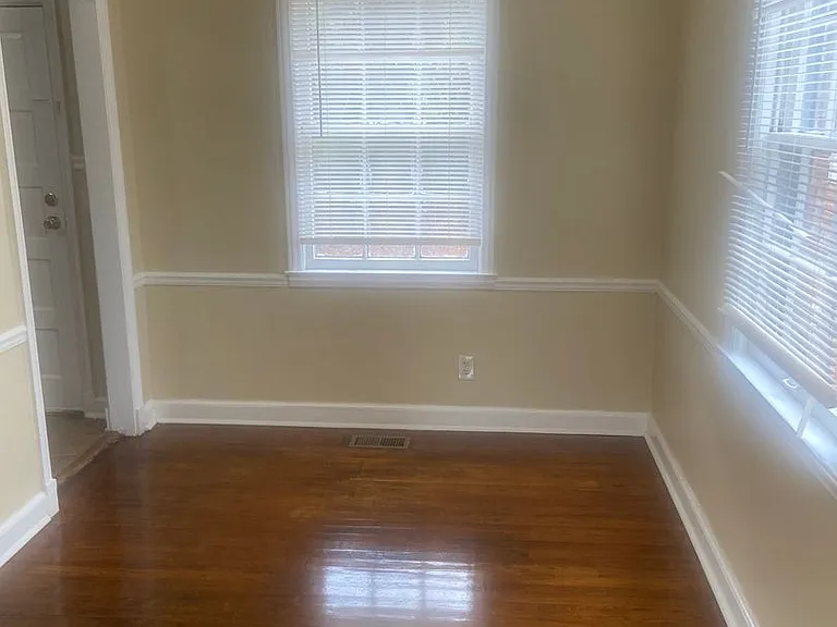 37 Munson Dr — Photo 12