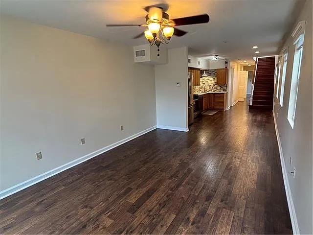 7720 Hickory St — Photo 2