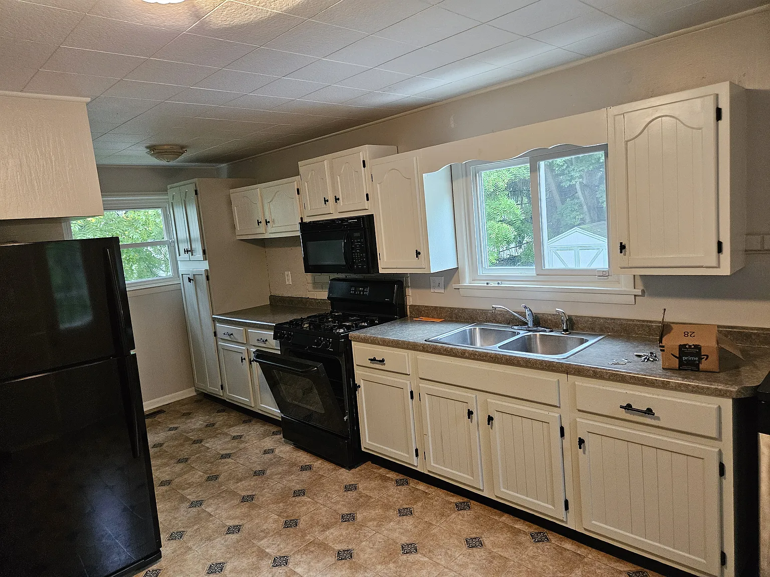 209 W Park St — Photo 4