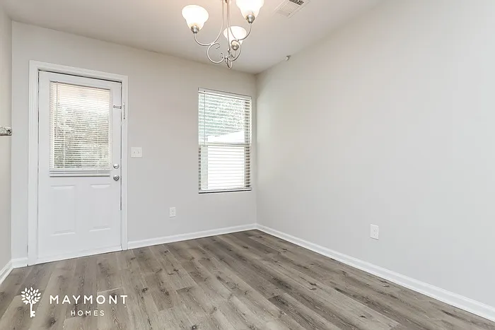 2715 Marlin Dr — Photo 6