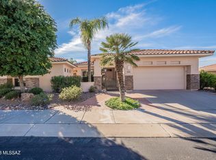 2046 E Longspur Pl, Green Valley, AZ 85614