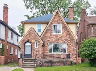 18631 Santa Rosa Dr, Detroit, MI 48221