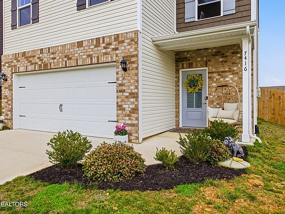 4th image of 7416 Grey Flannel Ln